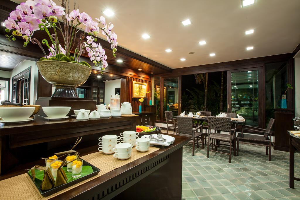 Huernnana Boutique Hotel Phrae Exterior photo