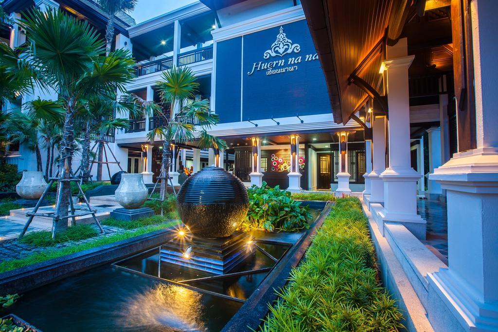 Huernnana Boutique Hotel Phrae Exterior photo